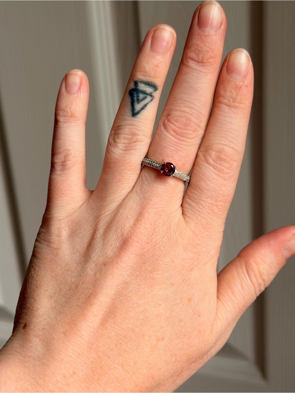 Silver Plated Ring with Red Garnet Center Stone sz 8